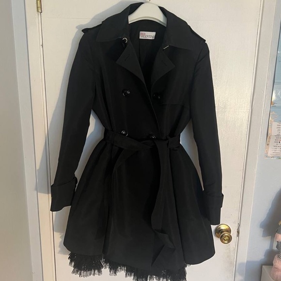 RED VALENTINO Lace-Trimmed Black Coat - Picture 1 of 10